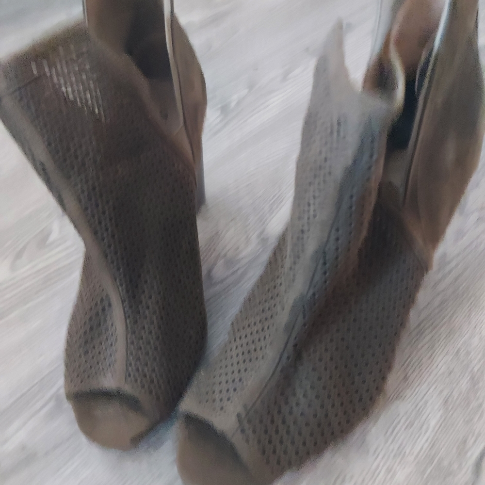 Open toe boots - Picture 3 of 4